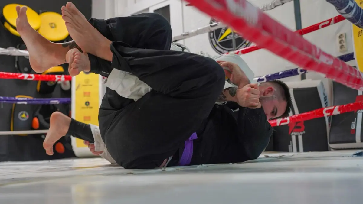 Grappling a ras de tatami en el ring de Elite Top Team